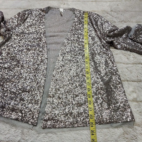 Tokyo Darling Sequin Cardigan - Picture 13 of 16